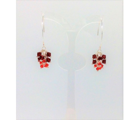 Boucles grappes rouges